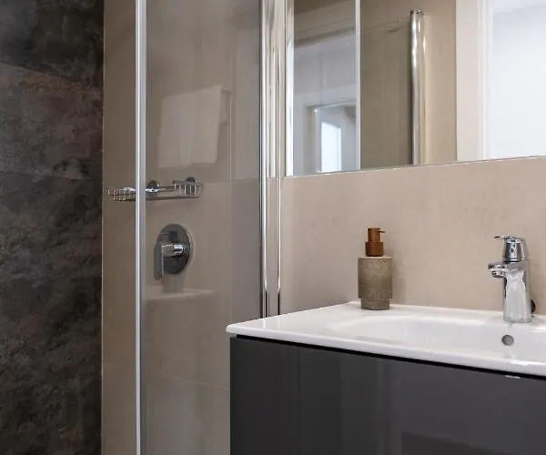 Inmálaga Penthouse Santos Appartamento *